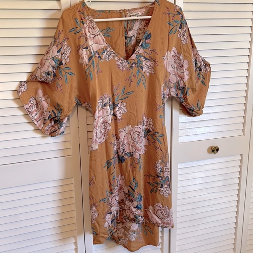 Billabong dress midi